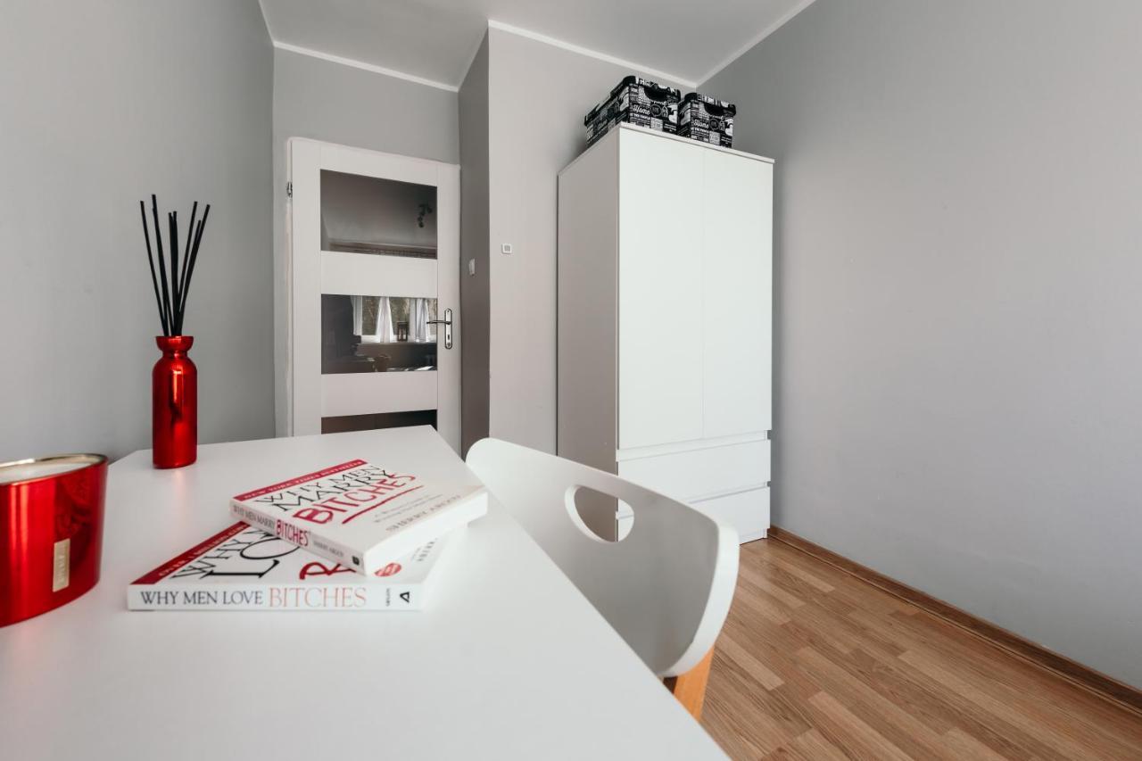 غدانسك Spacious 3 Bedroom Apartament Near Olivia Business Center المظهر الخارجي الصورة